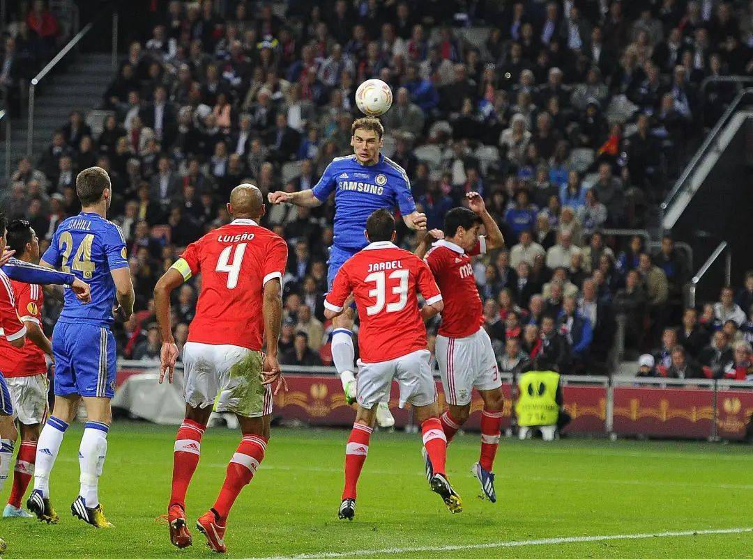 英雄联盟赛程公布-赛前切尔西战术微调：NBA季后赛节点到来；底气十足；团队化学反应显著的简单介绍