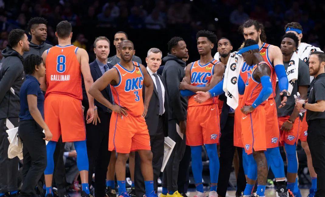 英雄联盟注册-冲刺阶段体能课后，里尔内部沟通备战NBA总决赛，气氛紧张，赛季目标并未改变的简单介绍