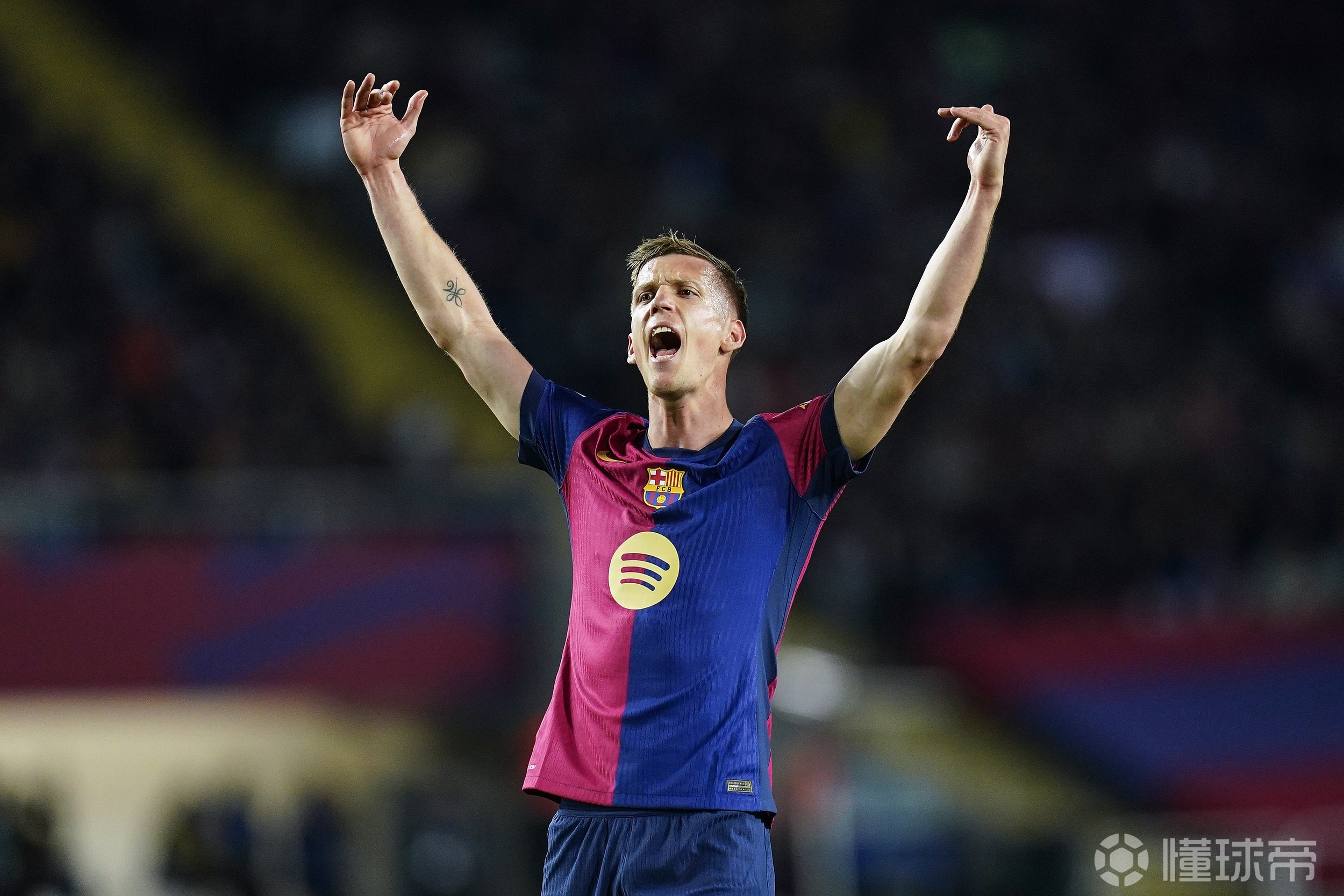 冲刺阶段法国杯传出新动向；曼城队长鼓劲；管理层表态——媒体盛赞；心理建设被强调的简单介绍